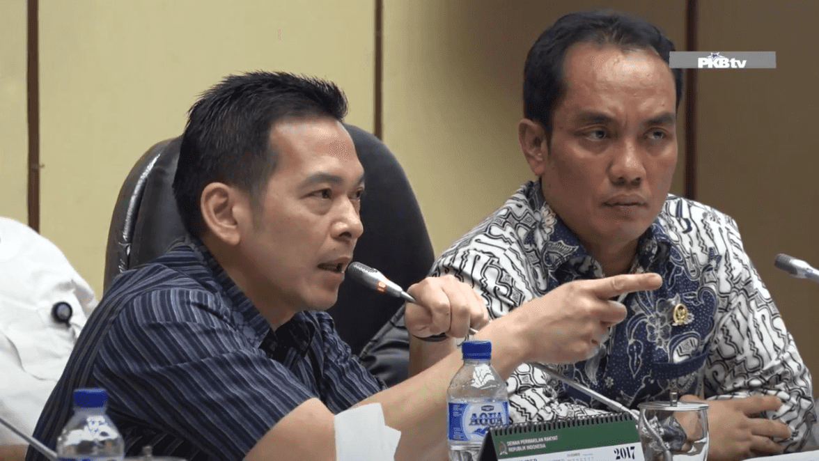National lawmaker Daniel Johan pressured London Sumatra officials to provide plasma to the Suku Anak Dalam at a 2017 parliament hearing.